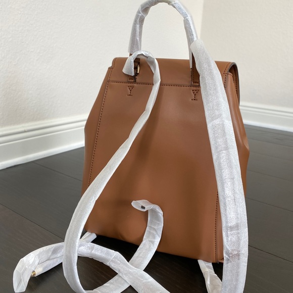 Michael Kors Phoebe Medium FLAP Drawstring Brown MK Travel School Backpack - Picture 5 of 16